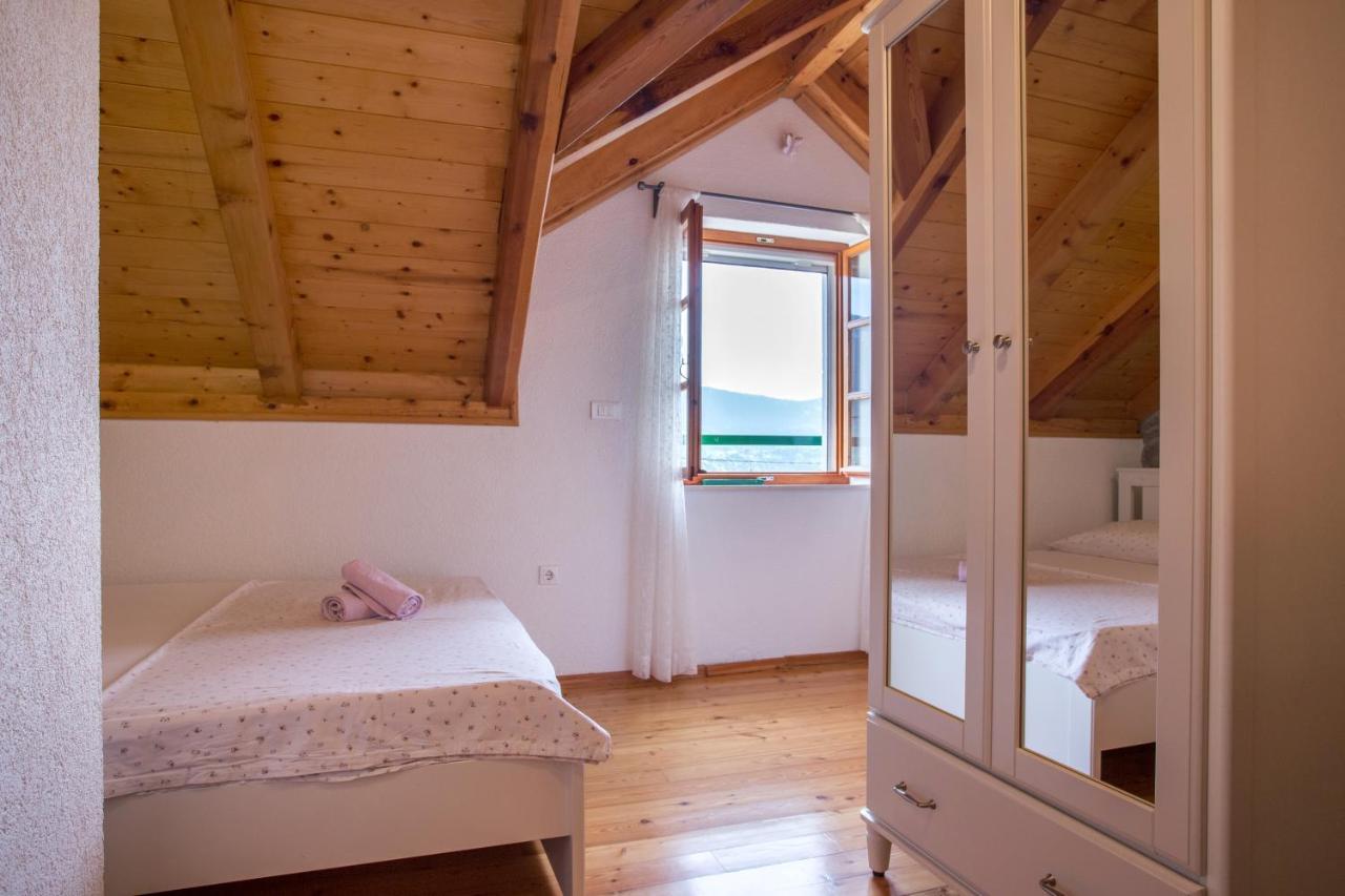 Ferienhaus Village Kamenica Kostanje