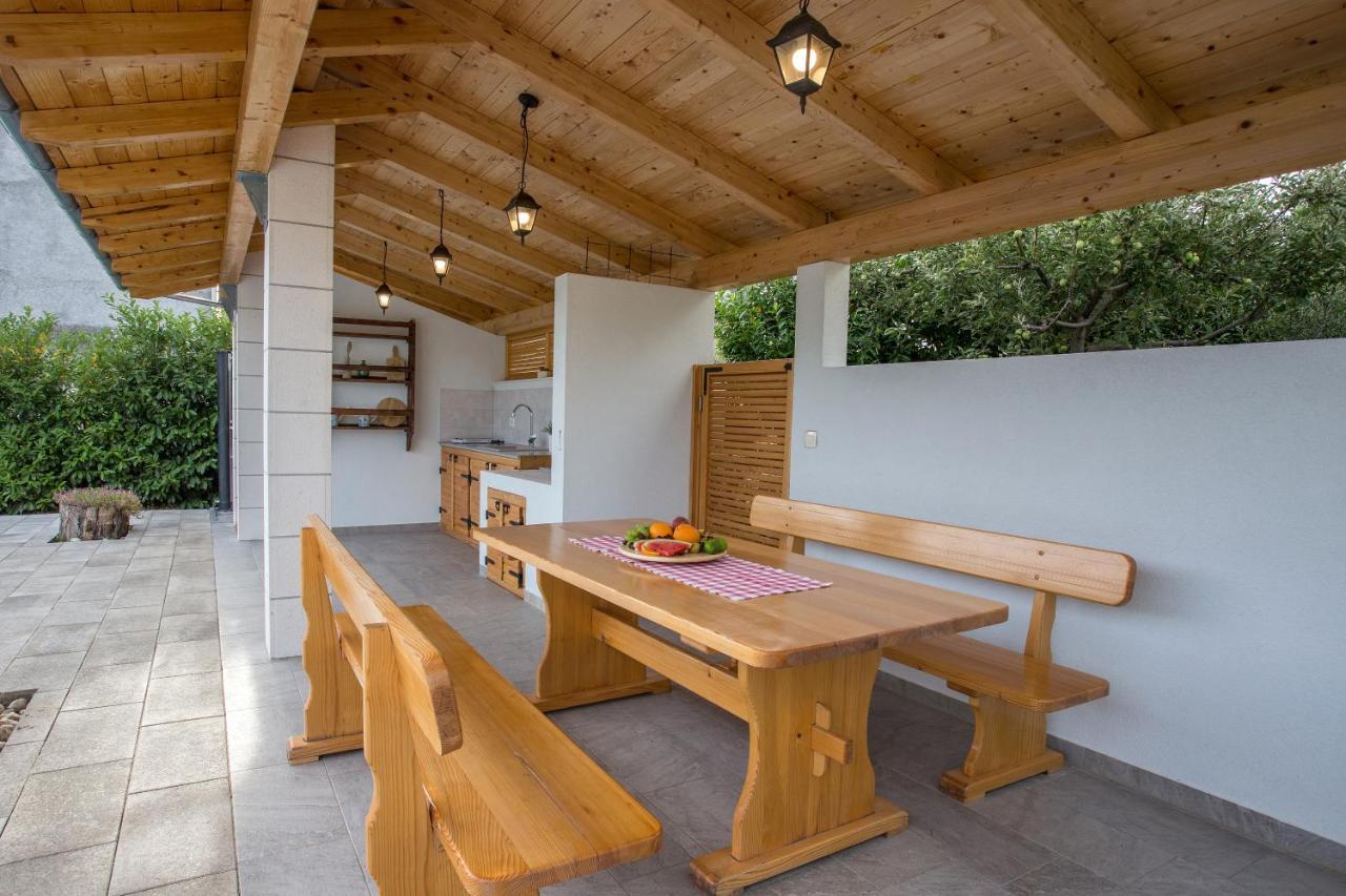 Village Kamenica Ferienhaus