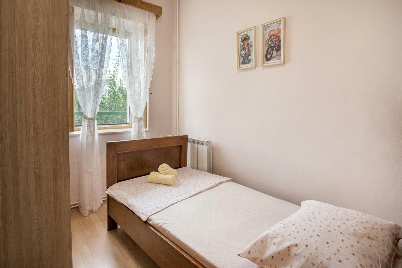 Ferienhaus Village Kamenica